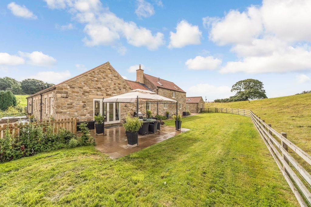 Additional image 16 of 4 bed barn conversion to rentOldstead, York, North Yorkshire YO61