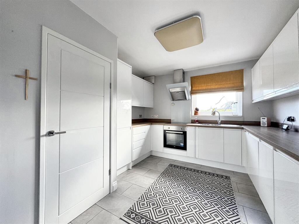 Additional image 9 of Green Lane, Stratton-On-The-Fosse