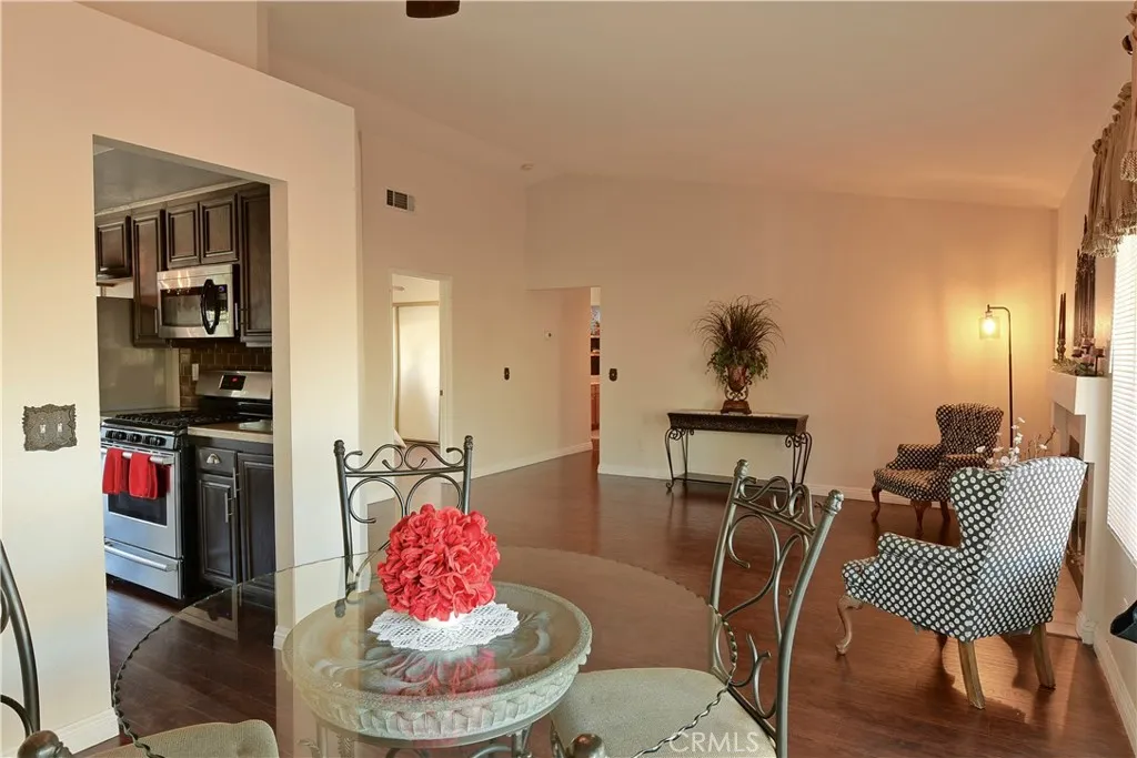 Additional image 14 of 4313 Portola Dr, Palmdale, CA 93551