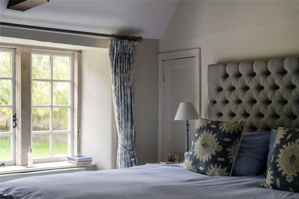 Additional image 25 of 5 bed detached house to rentNettleton, Chippenham, Wiltshire SN14