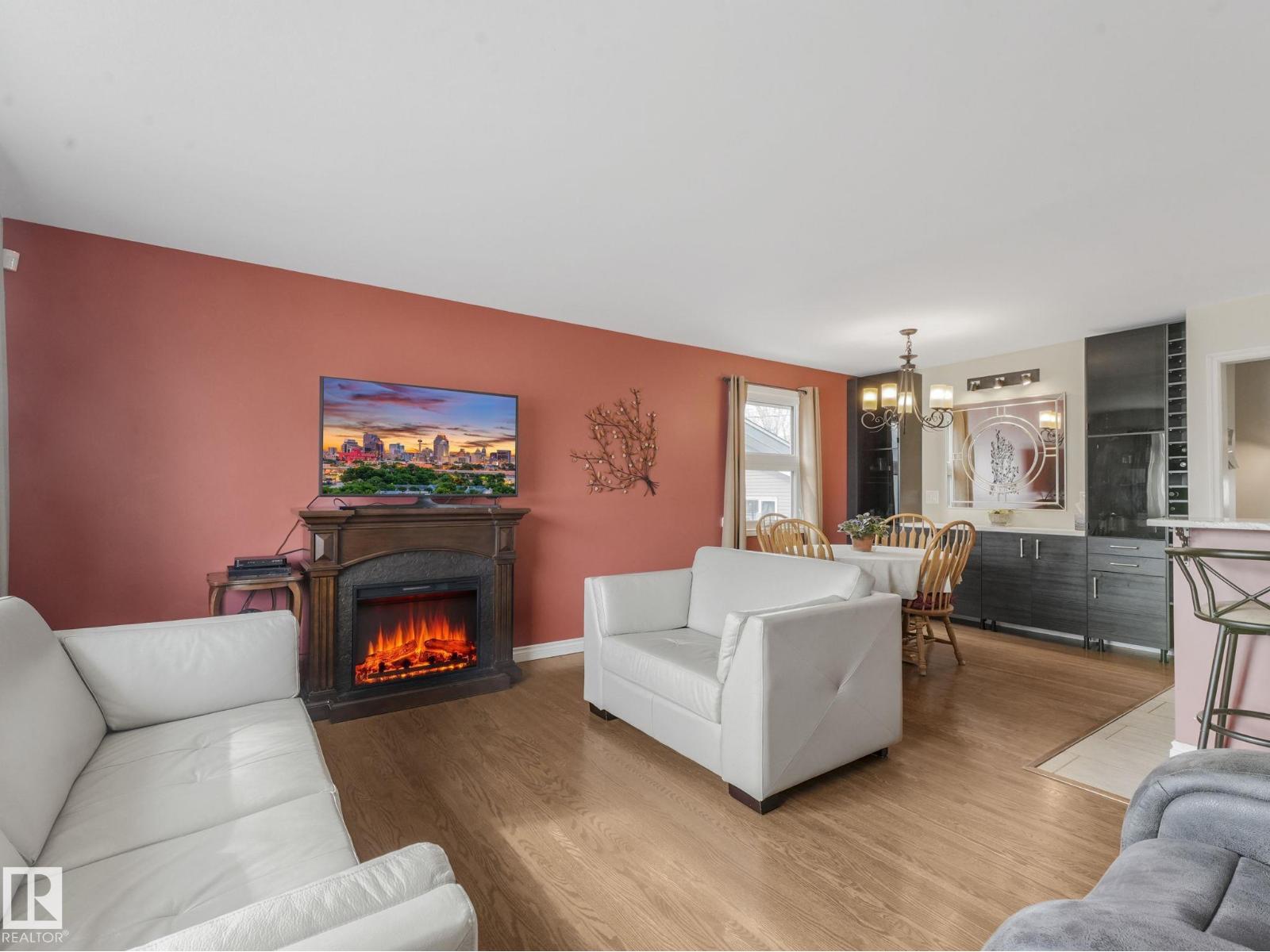 Additional image 4 of 16106 79a Avenue NW, Edmonton, AB, T5R3J1