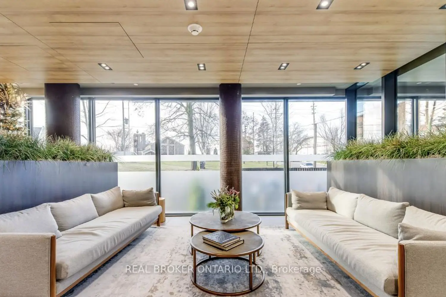 Additional image 16 of 21 Park Street 518