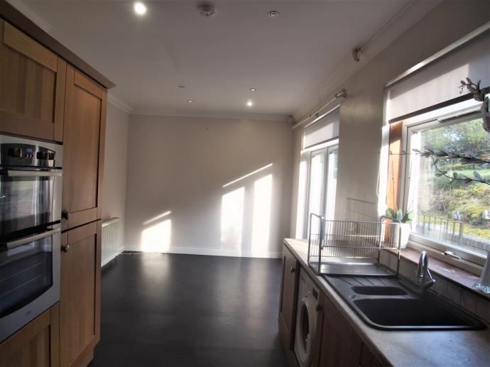 Additional image 4 of 4 bed detached house to rentGilmourton Crescent, Newton Mearns, Glasgow G77