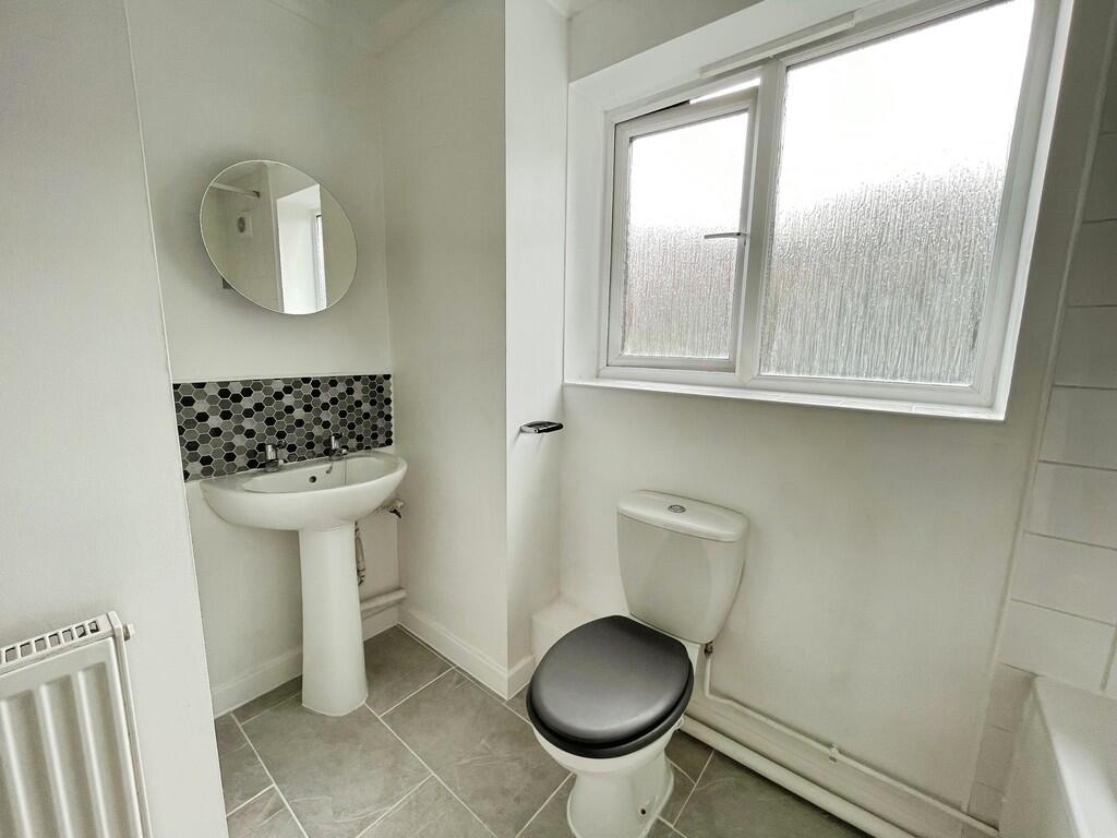 Additional image 5 of Flat 3 Seymour Court