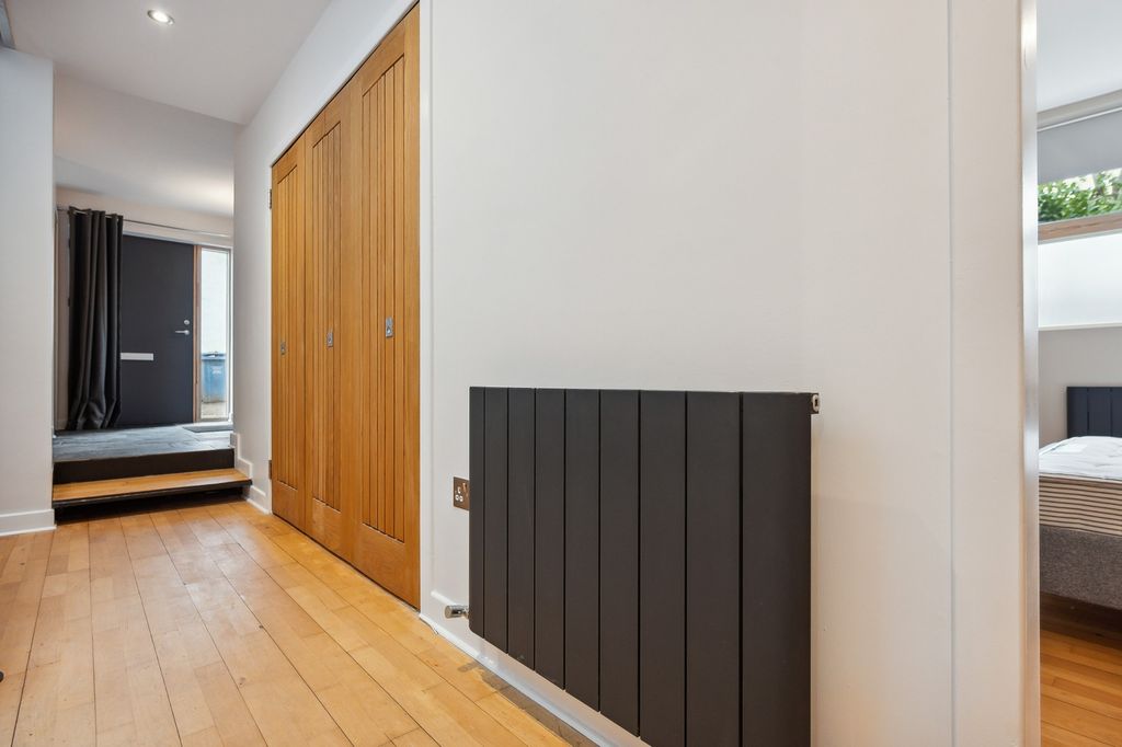 Additional image 27 of 1 bed mews to rentLansdowne Crescent Lane, Kelvinbridge, Glasgow G20