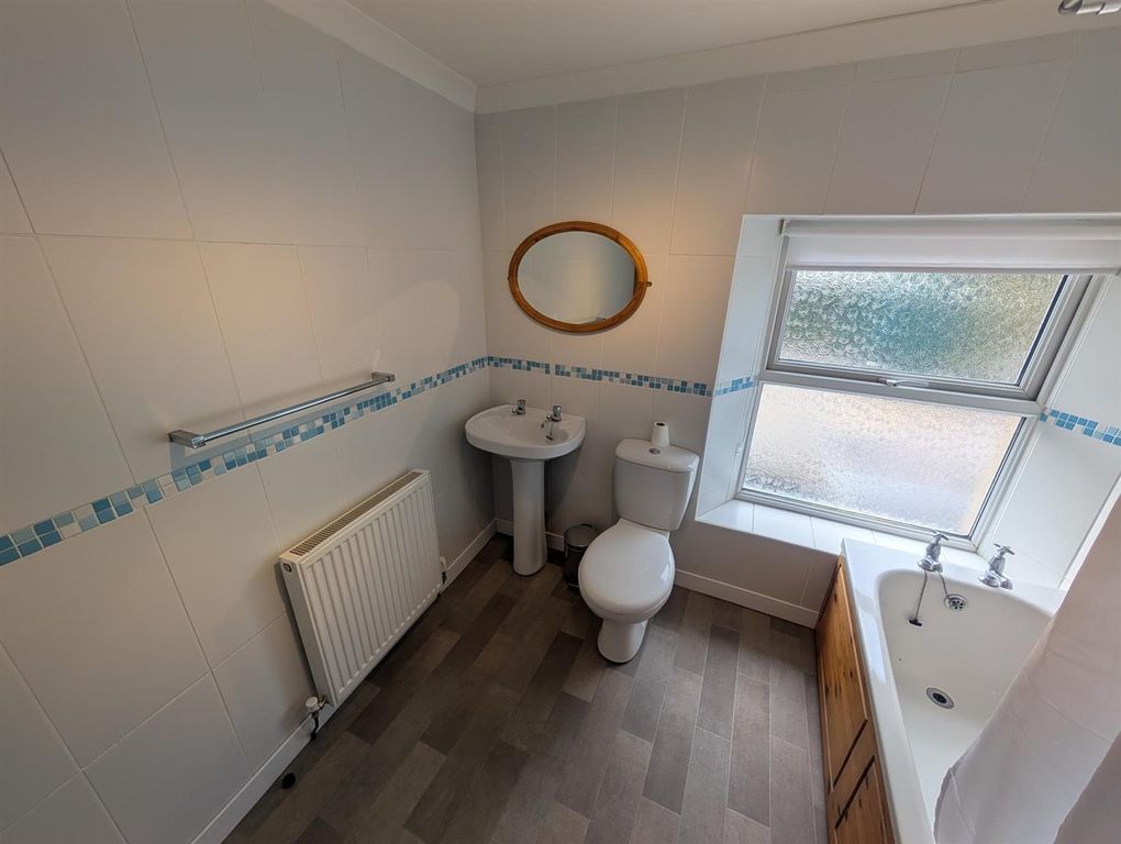 Additional image 7 of 2 bed terraced house to rentCambrian Road, Neyland, Milford Haven SA73