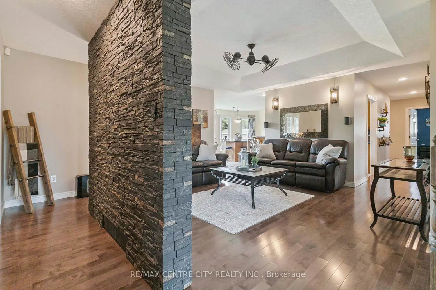 1839 Parkhurst Avenue