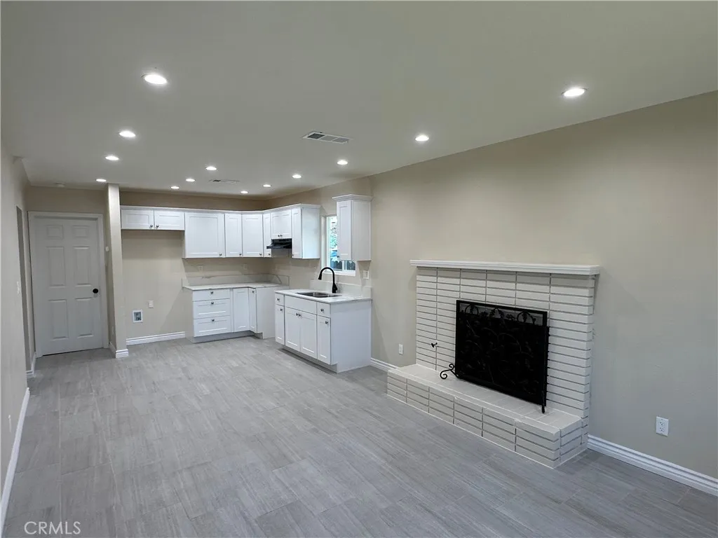 Additional image 4 of 209 E 11th Street, San Bernardino, CA 92410