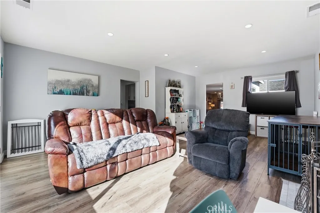 Additional image 39 of 4456 Boyar Ave, Long Beach, CA 90807