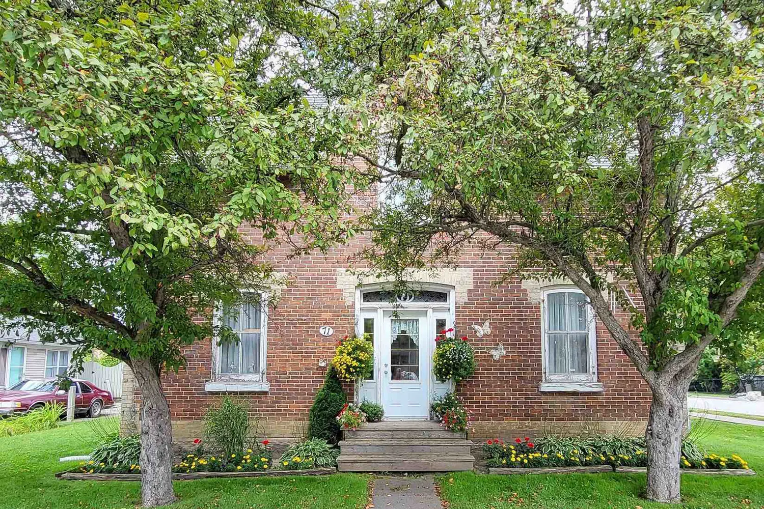 Additional image 3 of 71 High Street