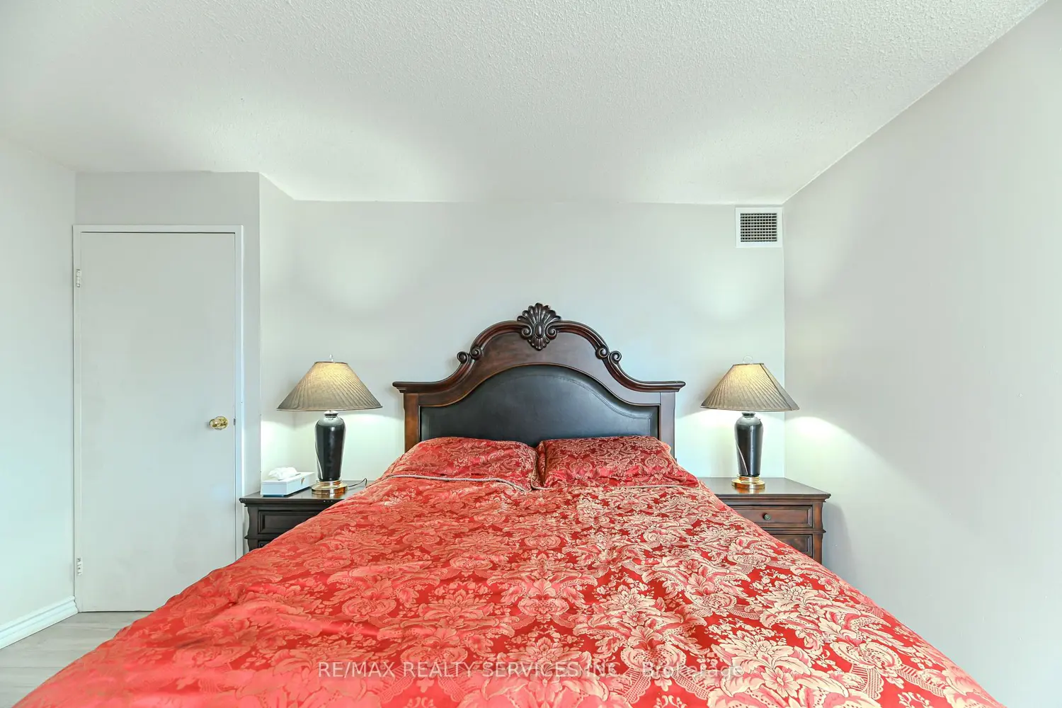 Additional image 13 of 35 Trailwood Drive 1911