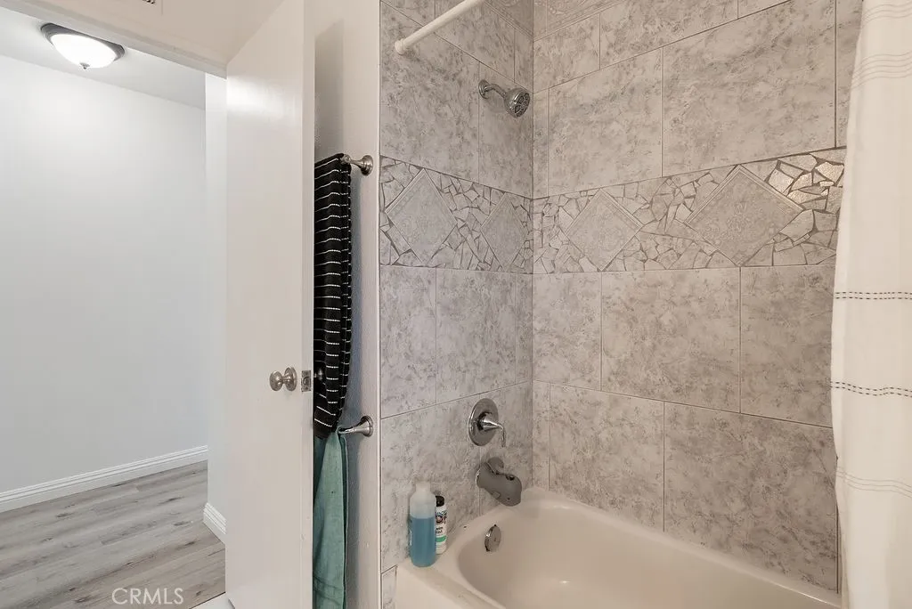 Additional image 21 of 340 E Old Mill Rd, Corona, CA 92879