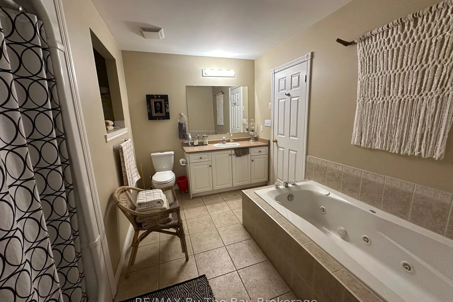 Additional image 13 of 4 Woodside Court