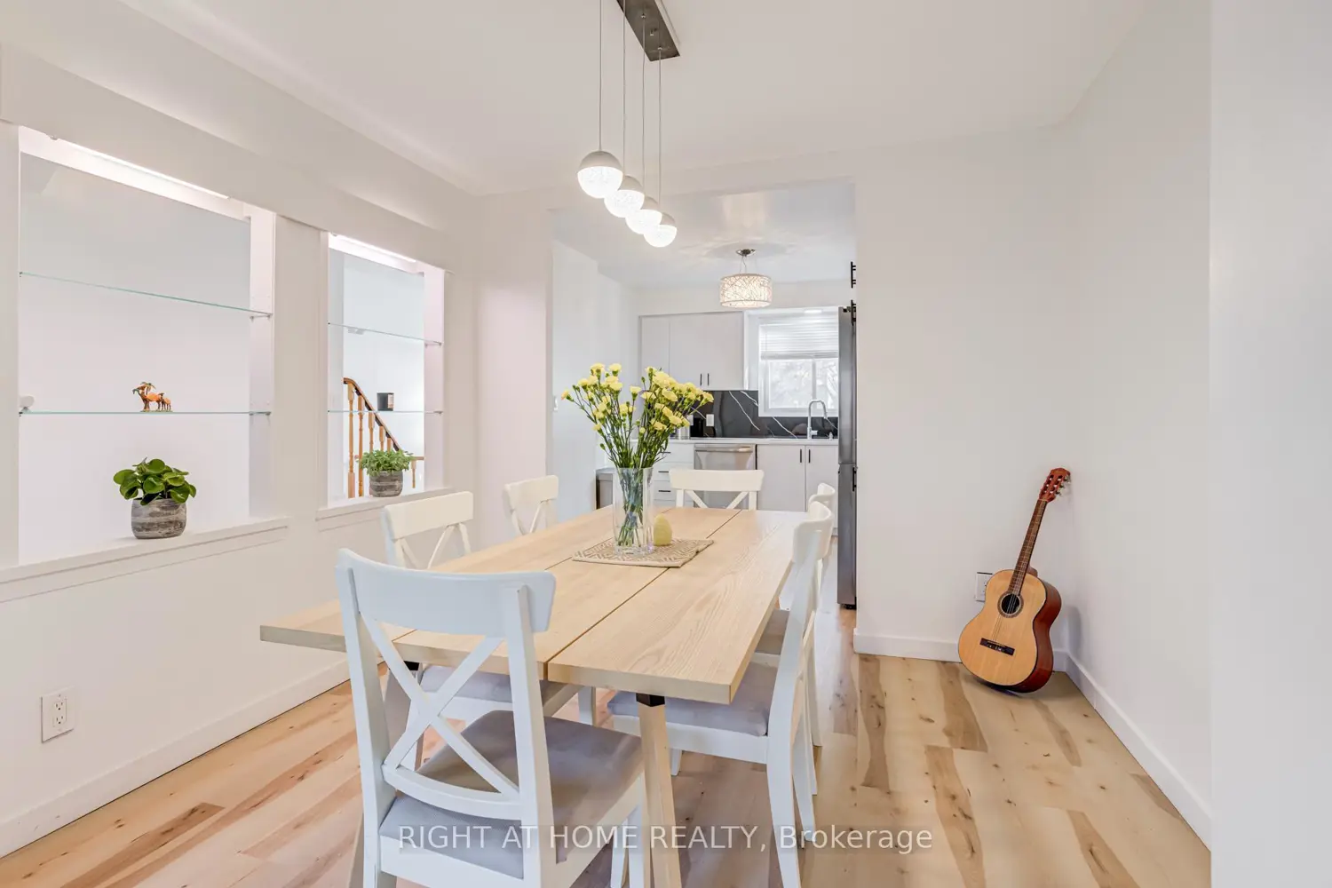 Additional image 3 of 37 The Carriage Way 37