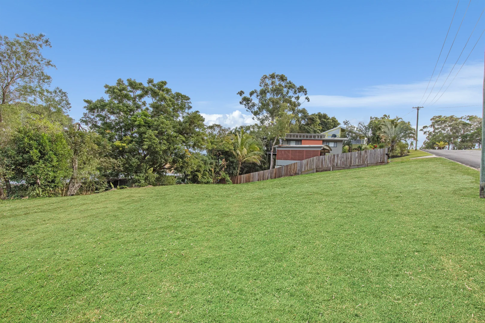 Additional image 5 of 19 Cooloola Drive, Rainbow Beach QLD 4581