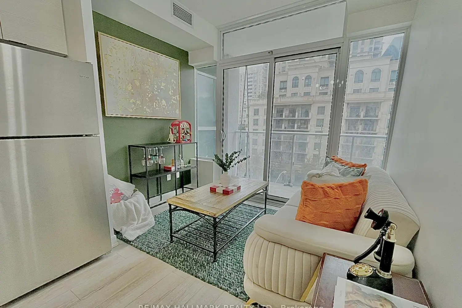 Additional image 4 of 621 Sheppard Avenue 619