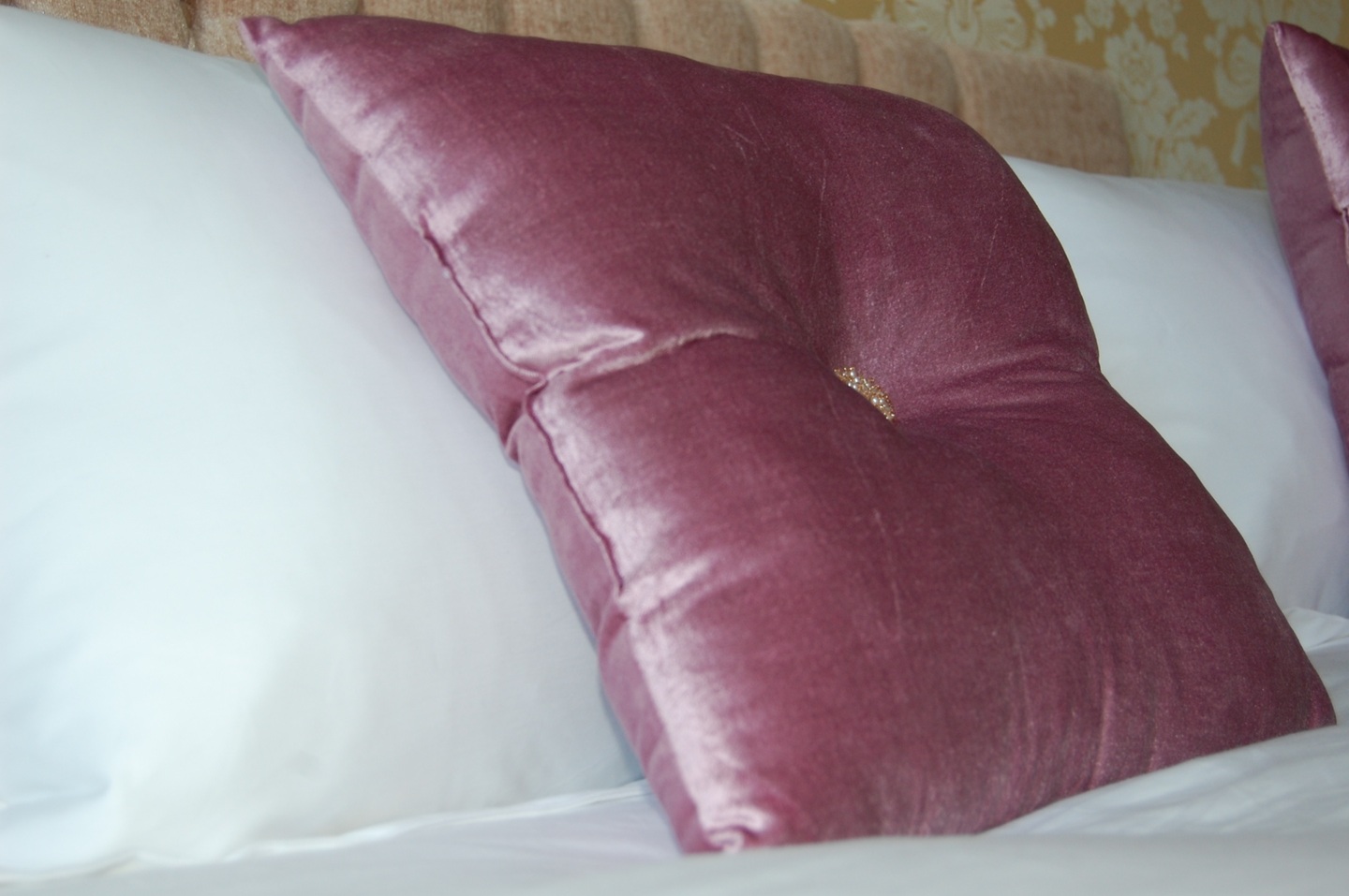 Additional image 9 of 3 Bed Flat, Craigend Park, EH16, N1 7GU