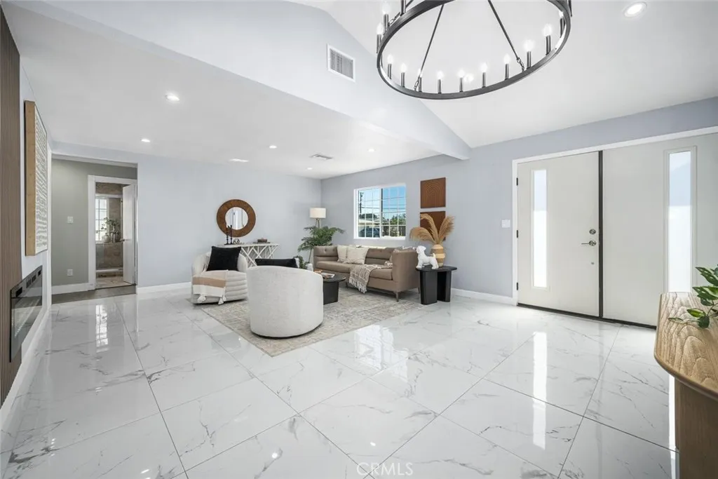 Additional image 7 of 223 West Simmons Avenue, Anaheim, CA 92802