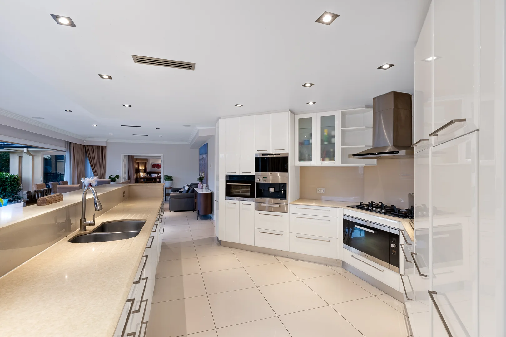 Additional image 5 of 38 Portrush Crescent, Luddenham NSW 2745