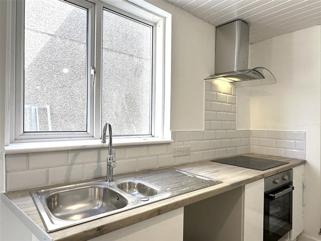 Additional image 5 of 3 bed terraced house to rentGeorge Street, Neath SA11