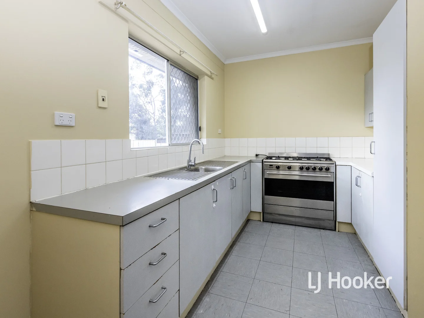 Additional image 8 of 5 Grant Road, Larapinta NT 0875