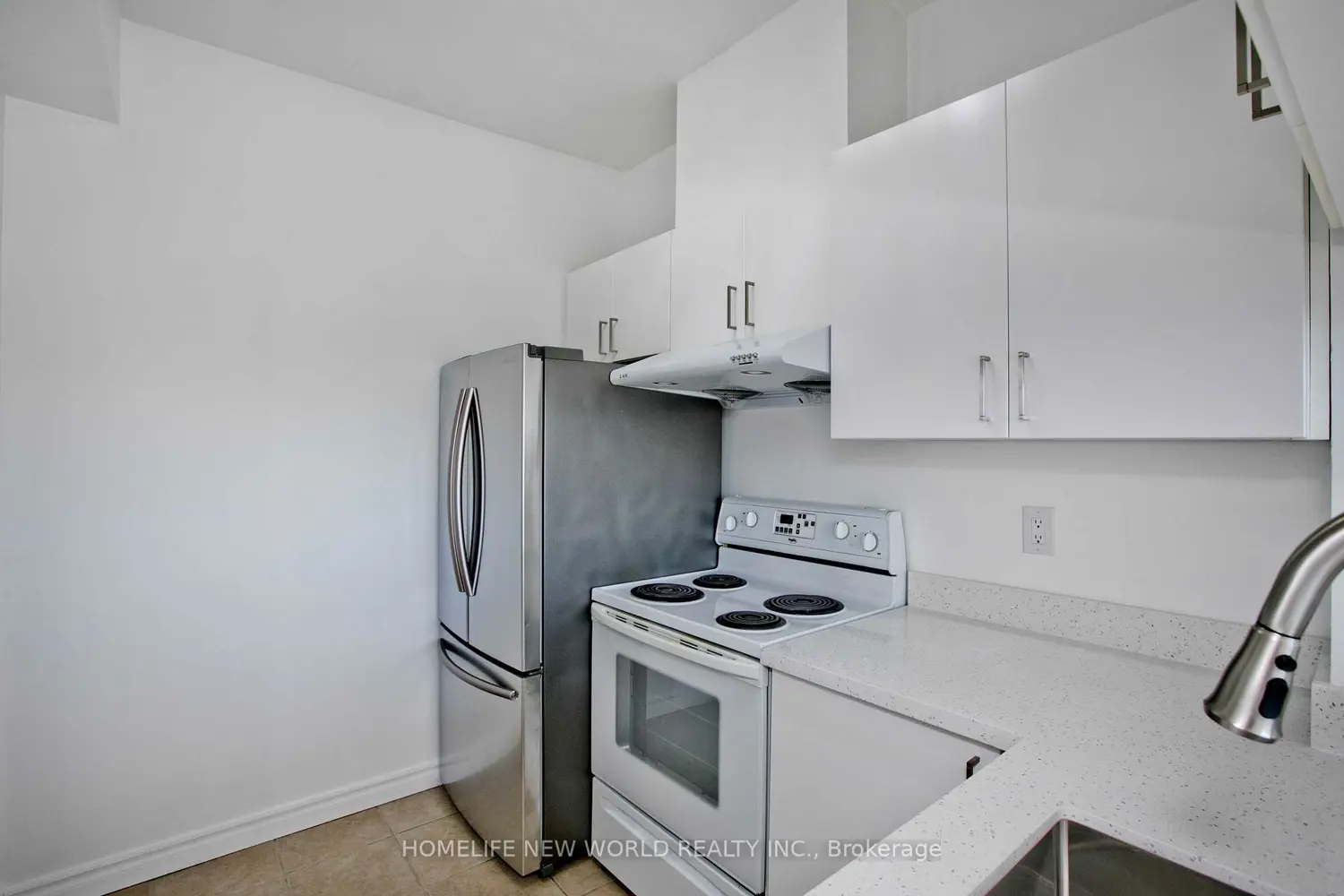 Additional image 4 of 3050 Ellesmere Road Ph3