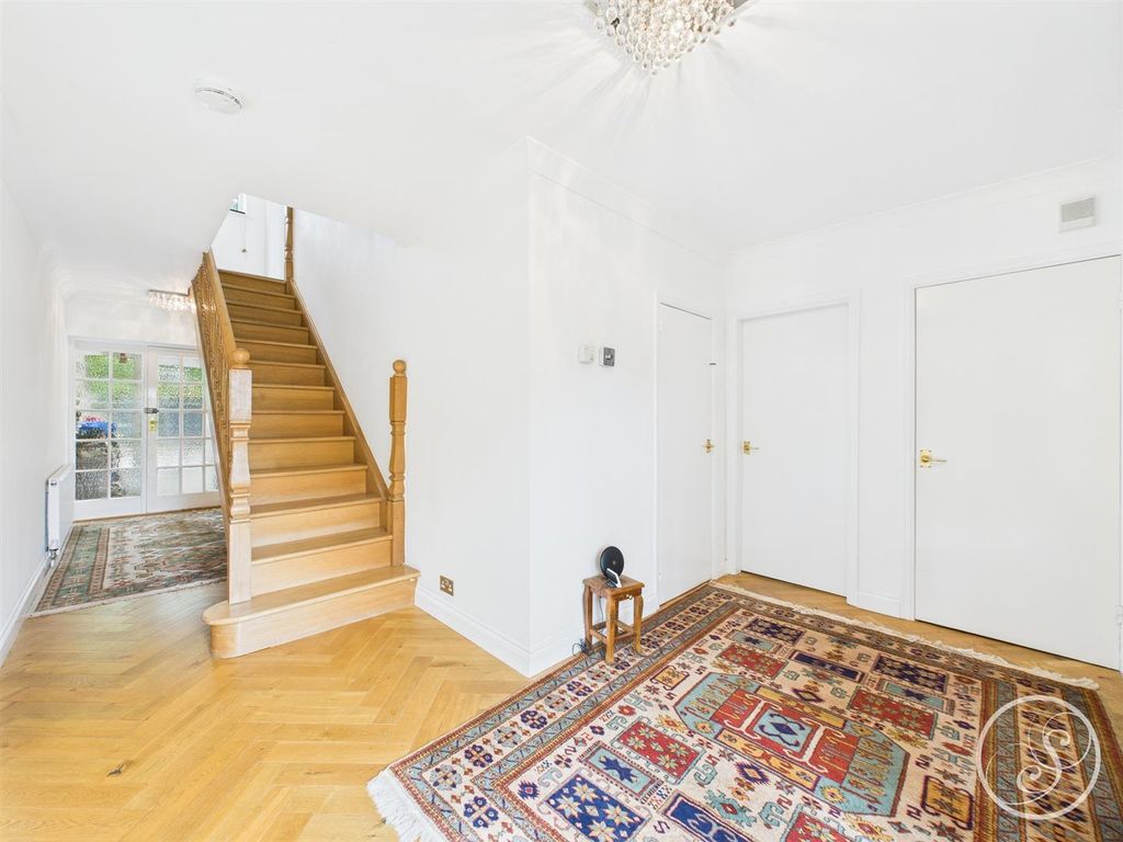 Additional image 11 of 4 bed detached house to rentLing Lane, Scarcroft, Leeds LS14