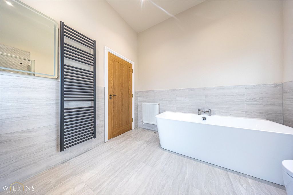 Additional image 41 of 6 bed detached house to rentPark Lane, Bonehill, Tamworth, Staffordshire B78