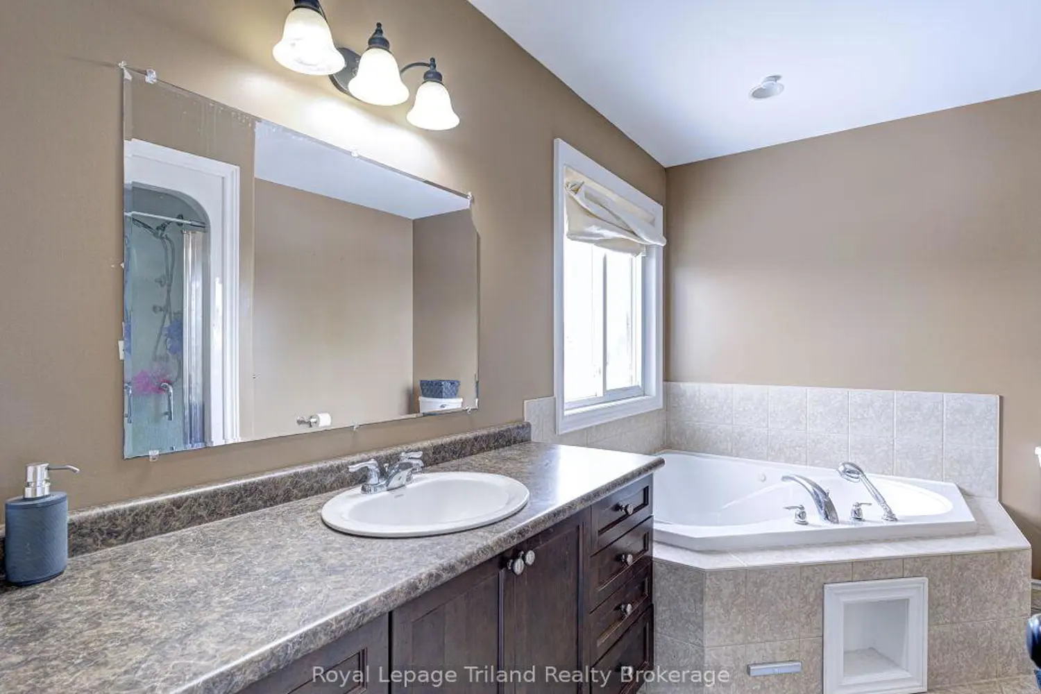 Additional image 5 of 761 Glenwood Road