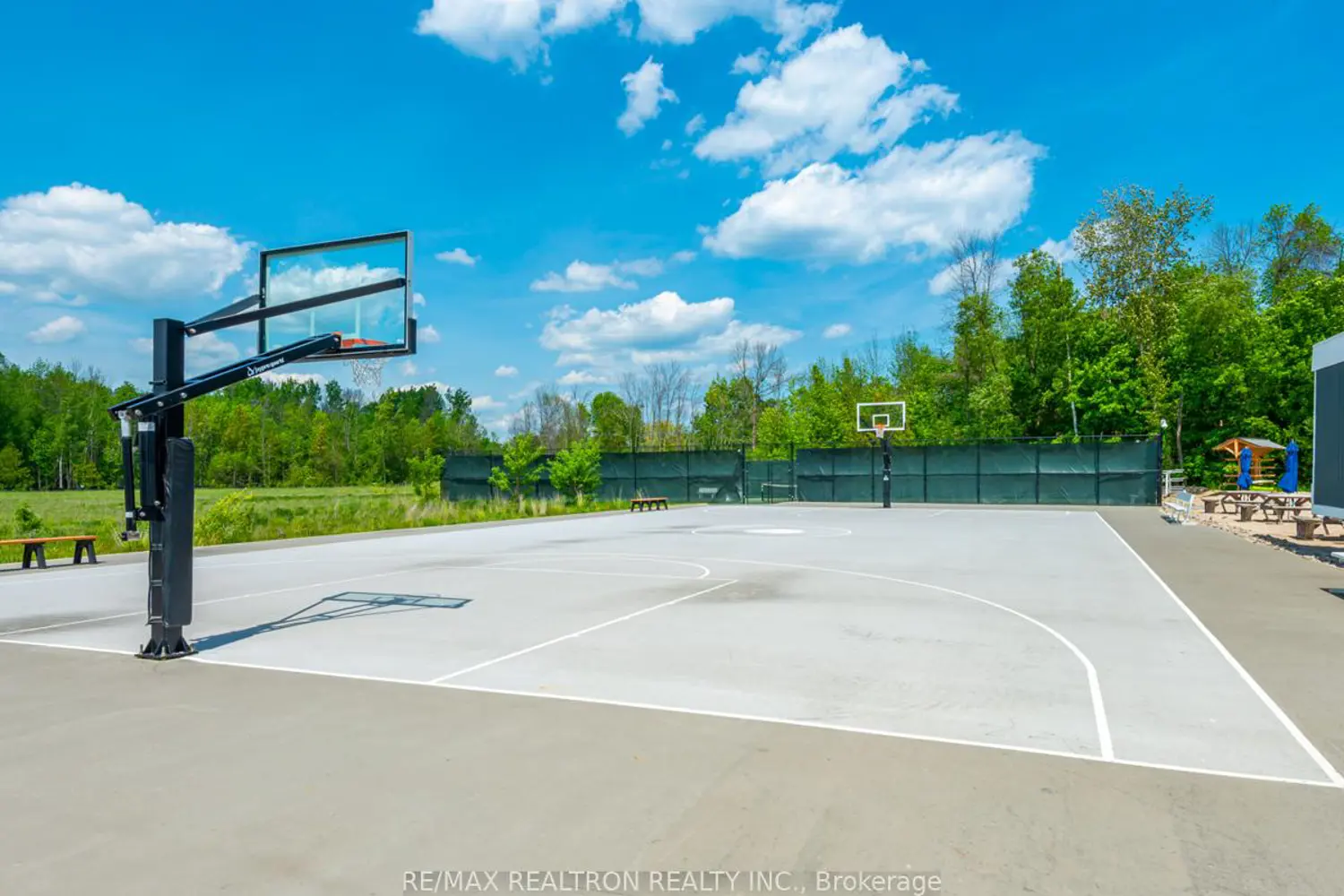 Additional image 17 of 415 Sea Ray Avenue G13