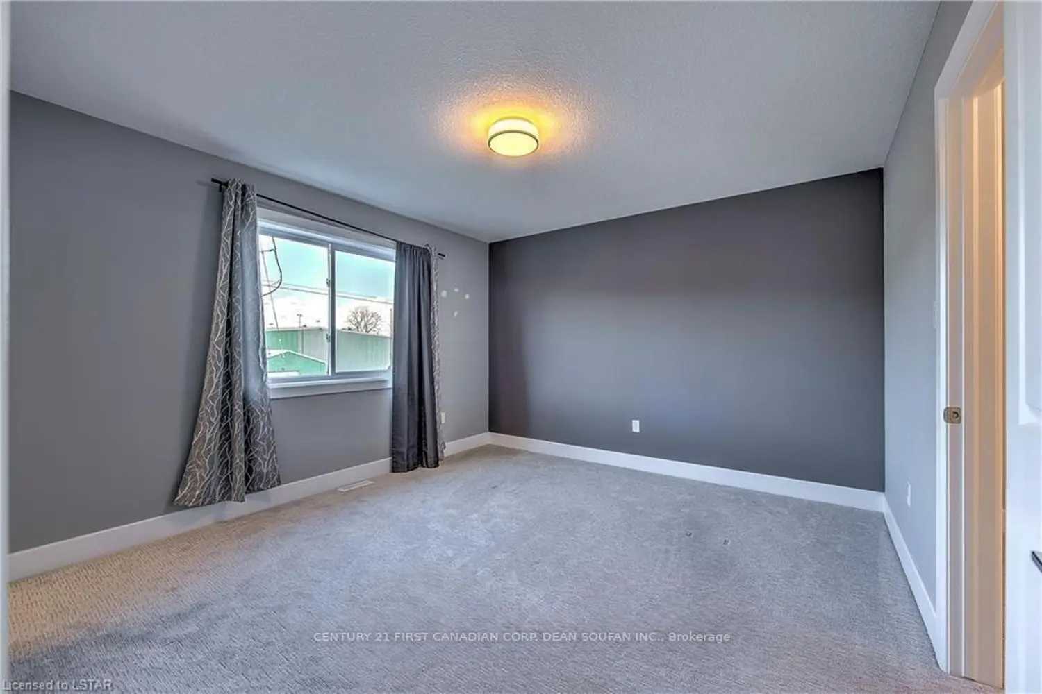 Additional image 12 of 601 Lions Park Drive 69