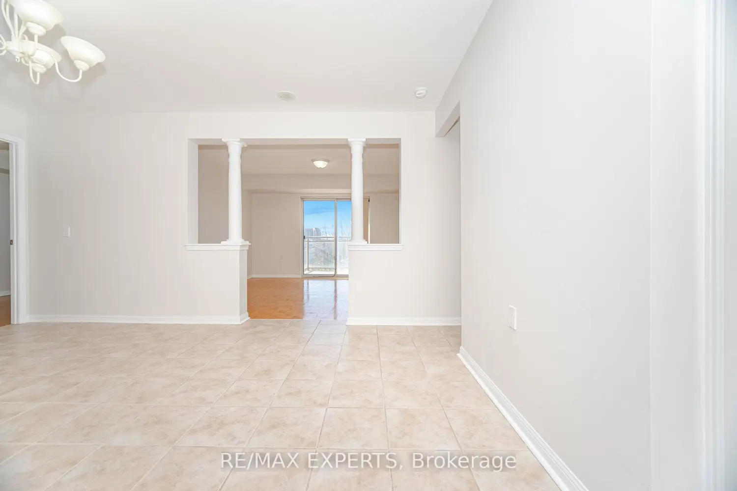 2506 Rutherford Road 414 photo 4