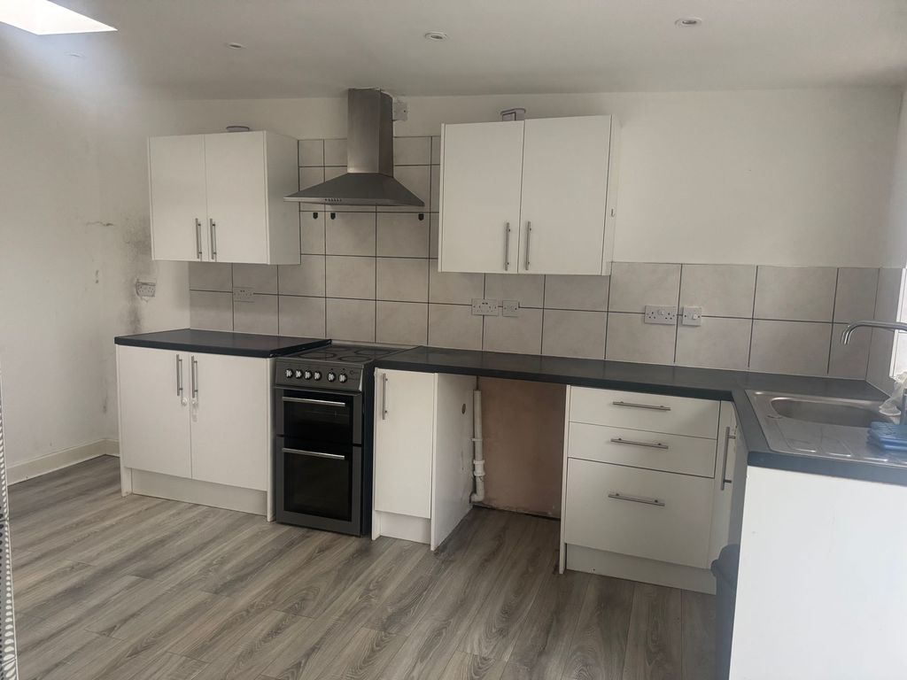 Additional image 3 of 3 bed terraced house to rentTrevethick Street, Merthyr Tydfil CF47