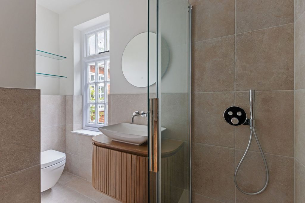 Additional image 7 of 6 bed detached house to rentWoodstock Road, Oxford, Oxfordshire OX2