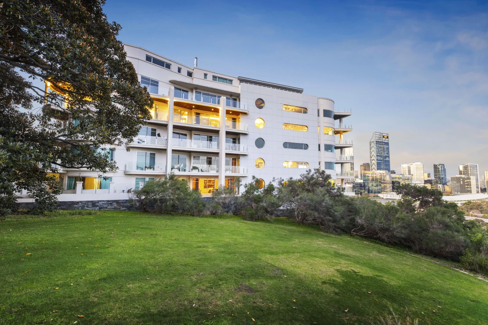 Additional image 33 of 4/2 Bellevue Terrace, West Perth WA 6005