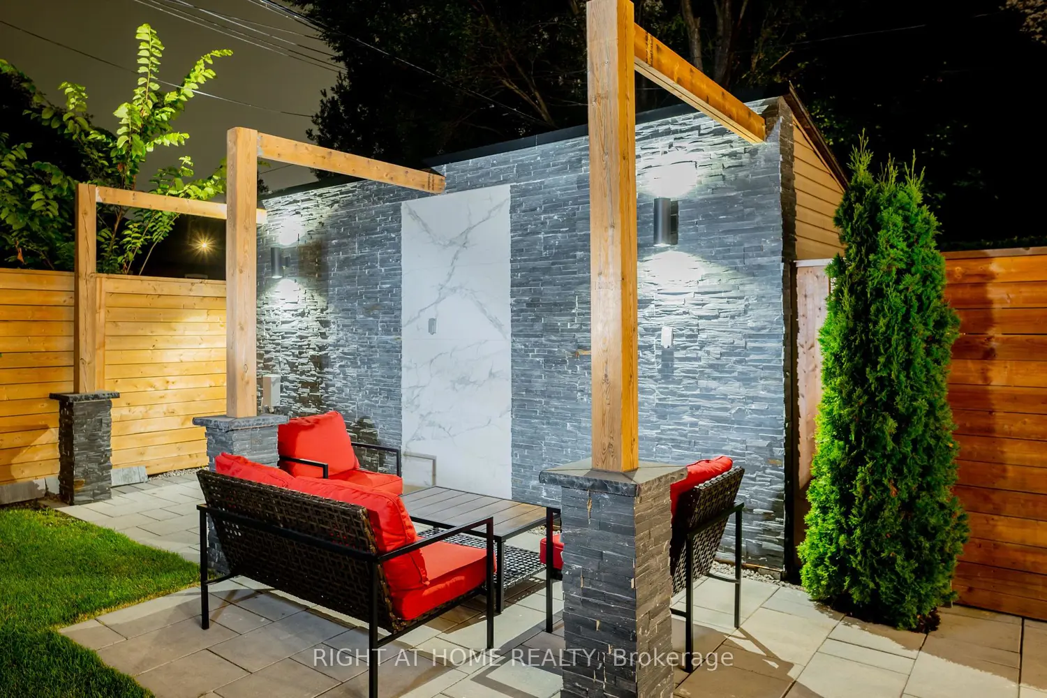 Additional image 18 of 40 Sixth Street