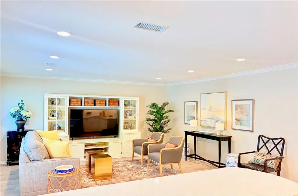 Additional image 27 of 13360 Del Monte Drive Unit M15-2C, Seal Beach, CA 90740