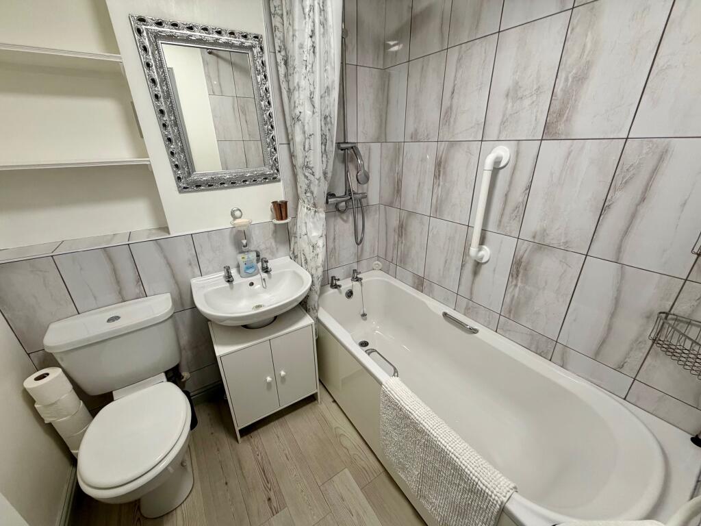 Additional image 9 of Jubilee Gardens, Birmingham