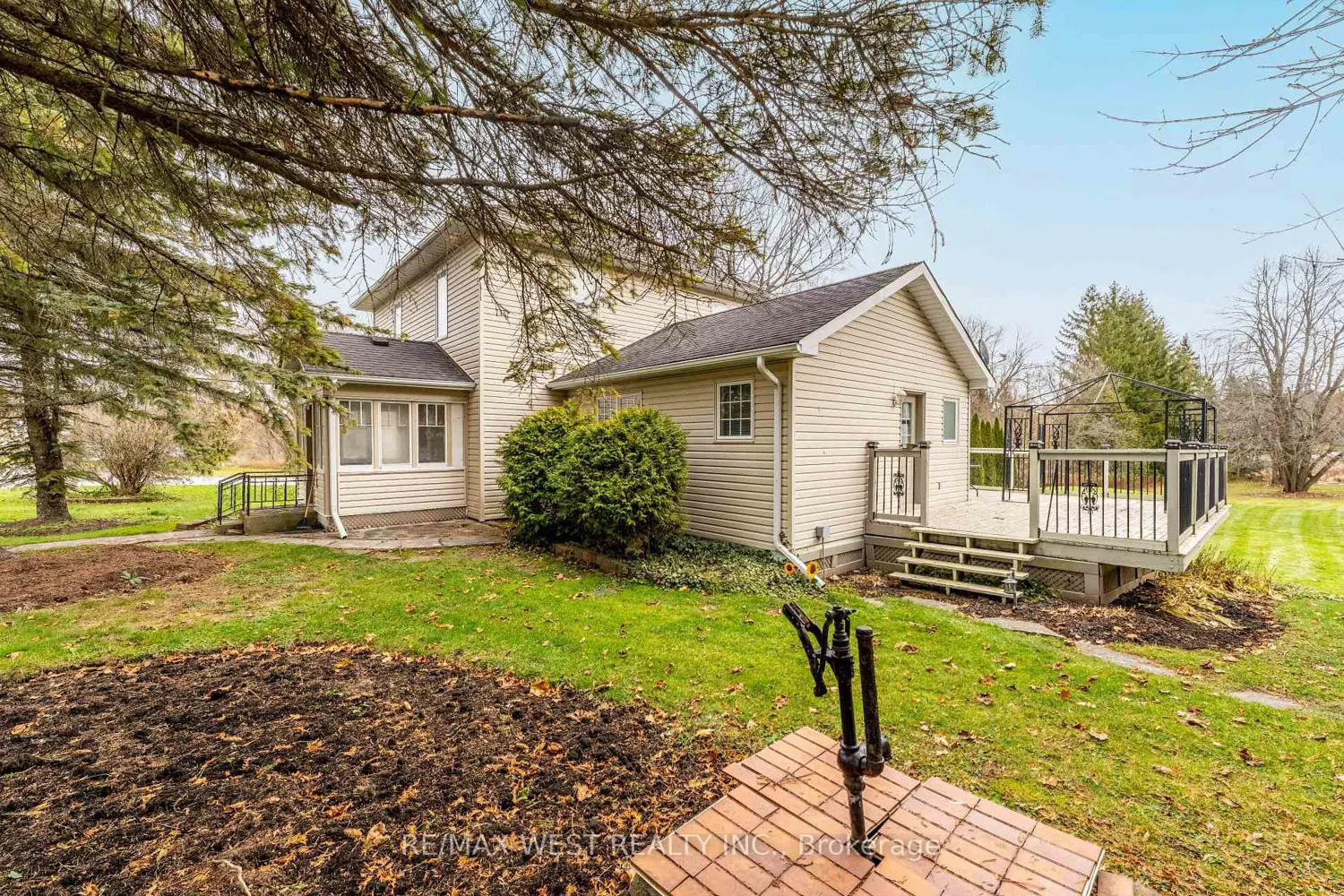 Additional image 13 of 4 Coryell Street