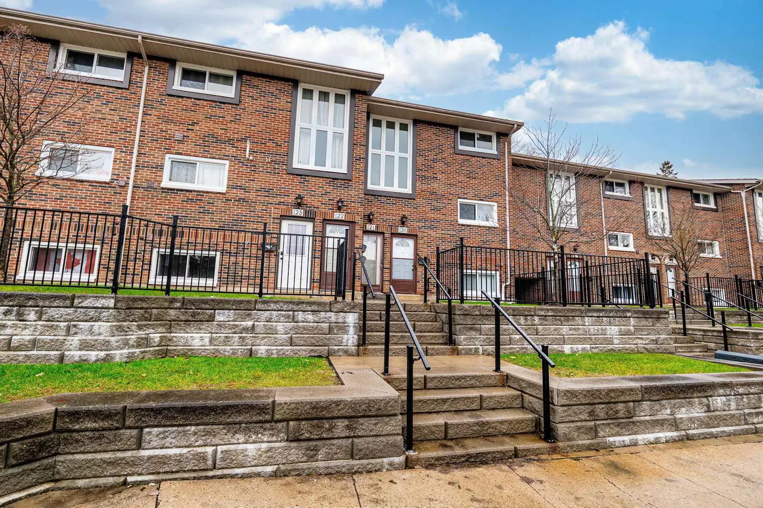 Additional image 2 of 49 Rhonda Road 121