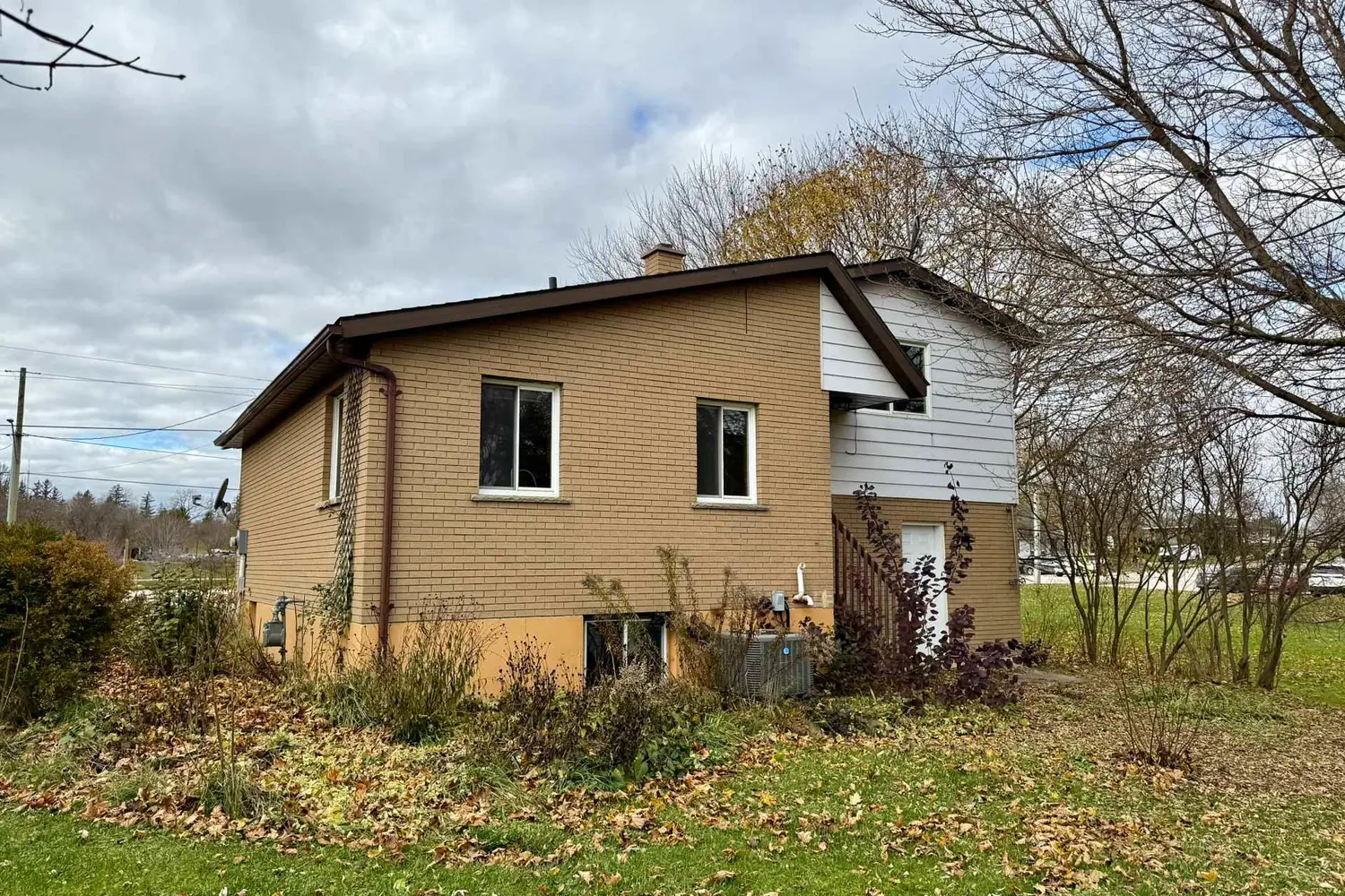 Additional image 18 of 1030 Yonge Street