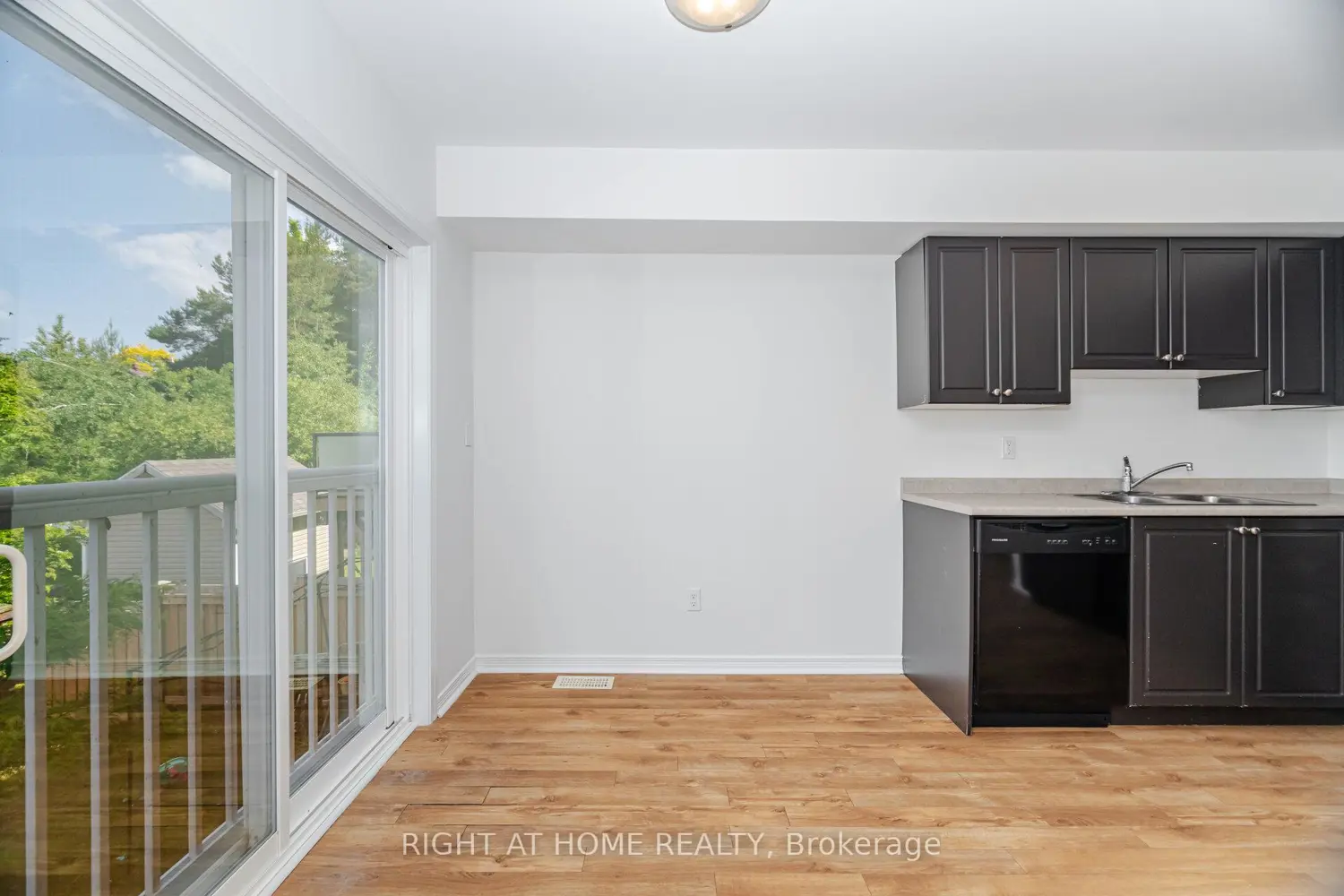 Additional image 17 of 23 Peartree Court