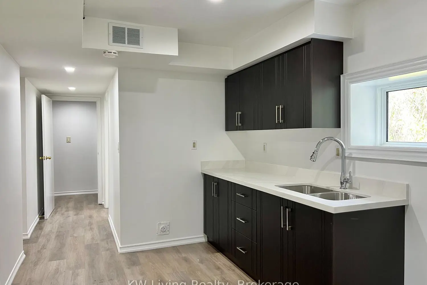 Additional image 18 of 216 Foster Drive