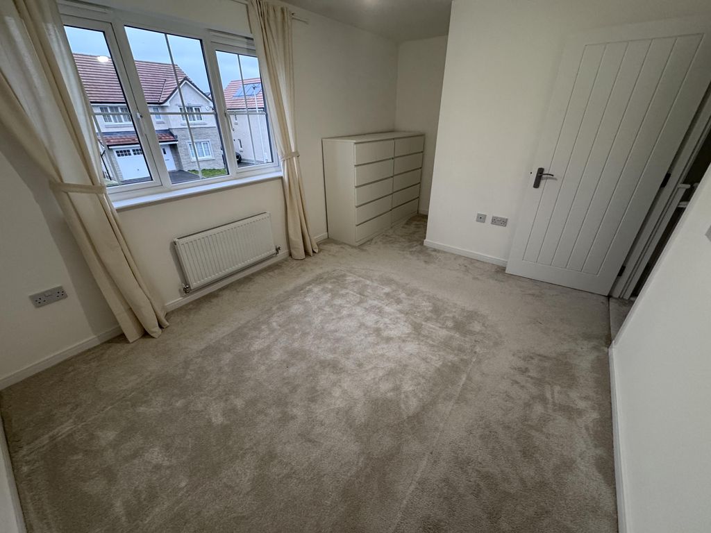 Additional image 8 of 3 bed terraced house to rentKeggie Place, Edinburgh EH17