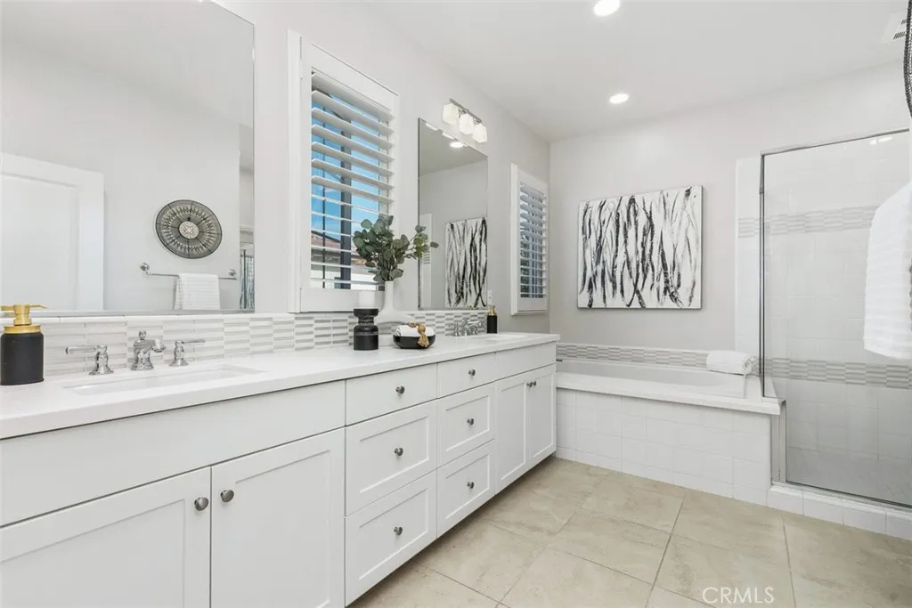 Additional image 52 of 53 Painted Cameo, Irvine, CA 92602