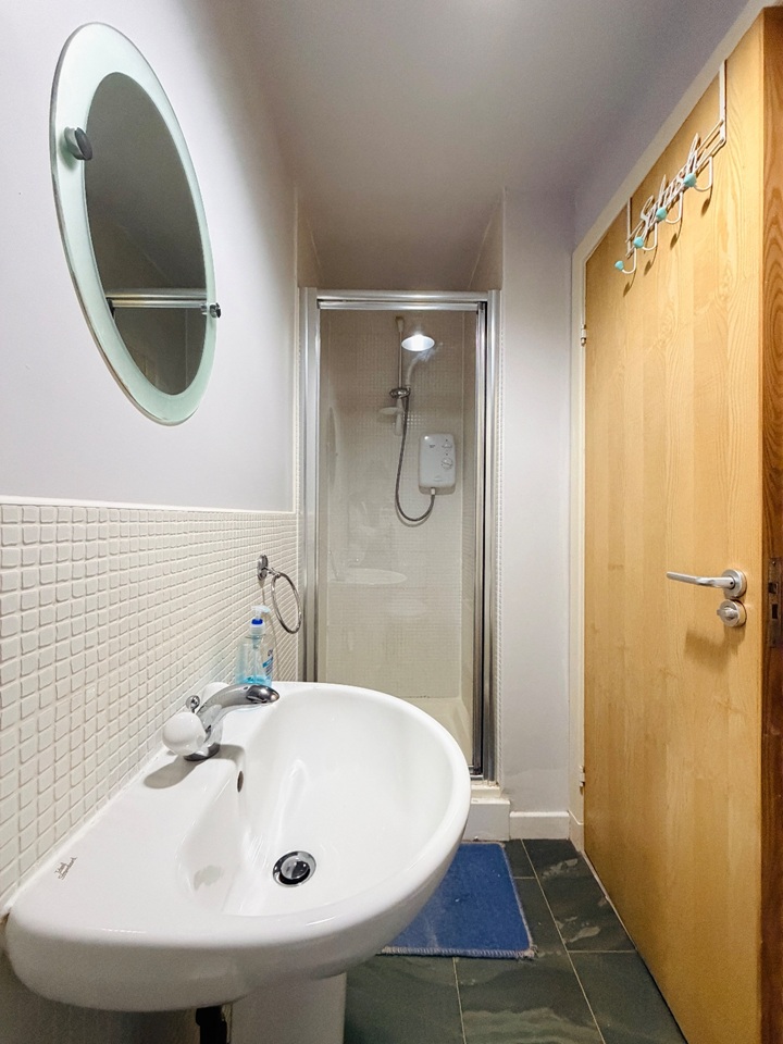 Additional image 9 of 2 Bed Flat, Stenhouse Gardens, EH11, N1 7GU