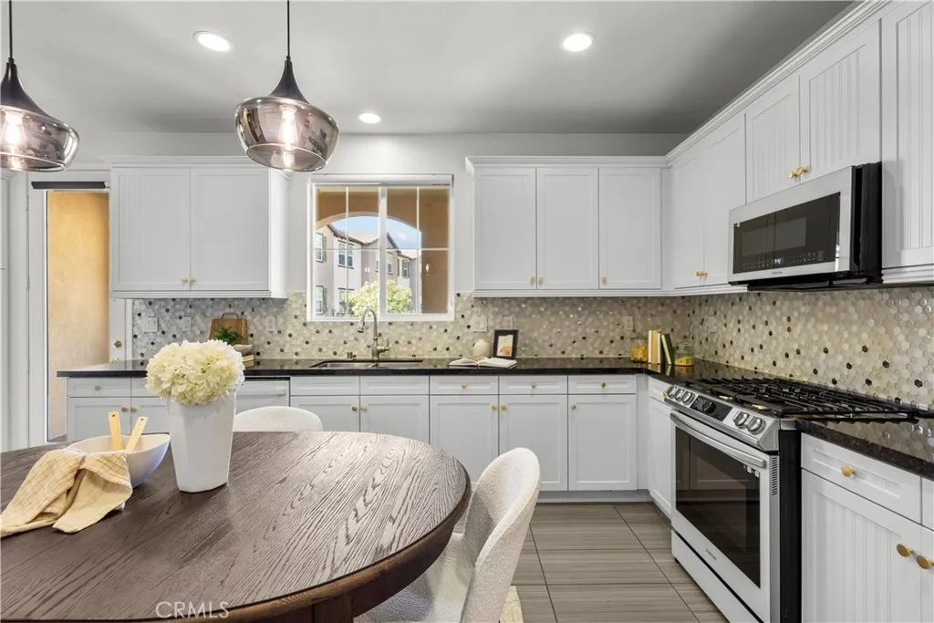 Additional image 20 of 22157 Barrington Way, Saugus, CA 91350