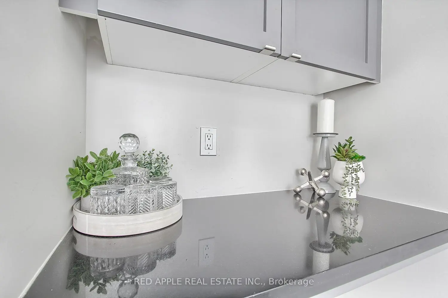 Additional image 8 of 600 Alex Gardner Circle 110