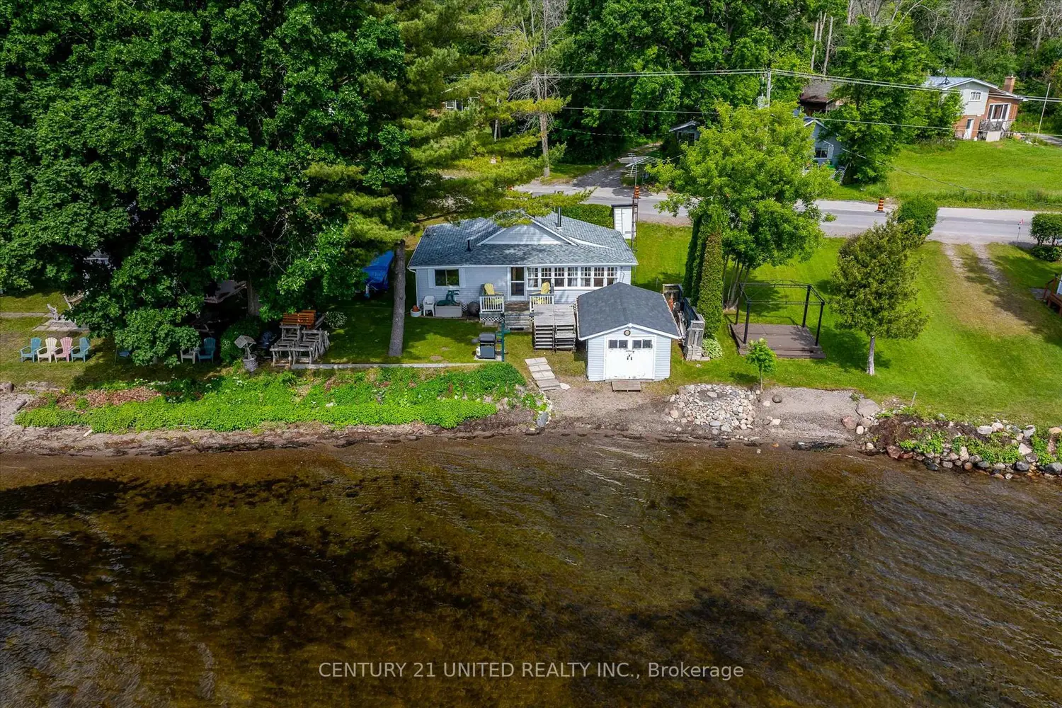 221 Paudash Street photo 3