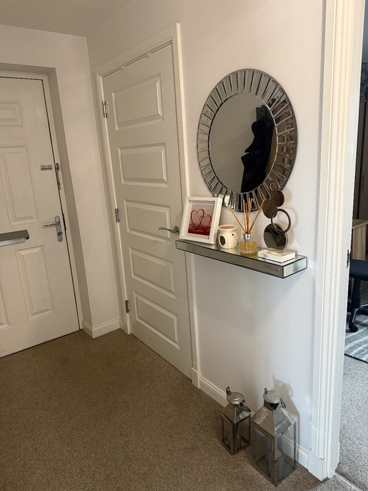 Additional image 9 of 2 Bed Flat, Kidlaw Close, EH16, N1 7GU